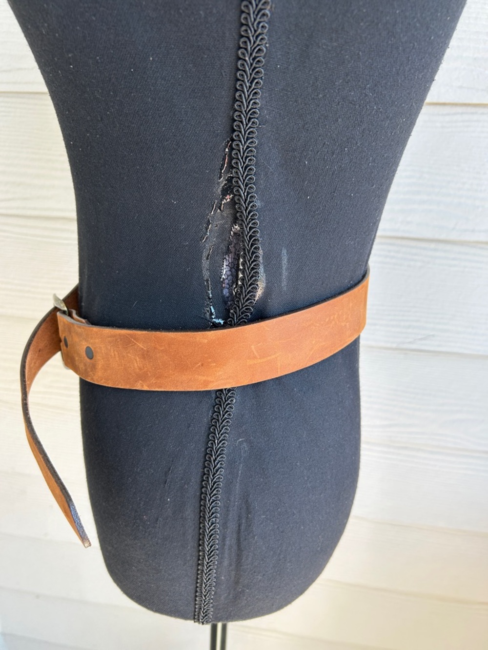 JUSTIN brown top grain leather belt. Size 39. Beautiful marble laid buckle. - Picture 4 of 12